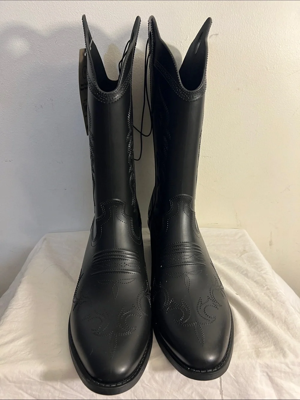 NWT No Boundaries Women's Cowboy Rain Boots Size 8 (No Box)